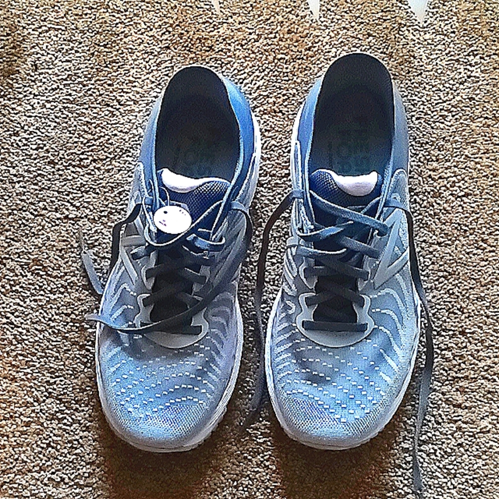 Women's sneakers